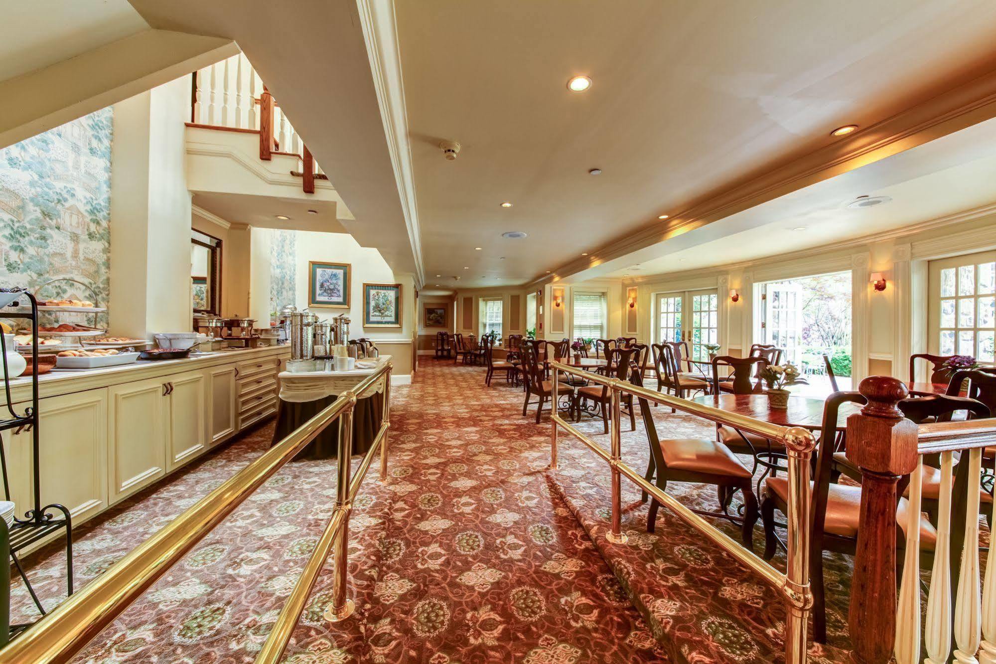 The Olde Mill Inn Basking Ridge Esterno foto