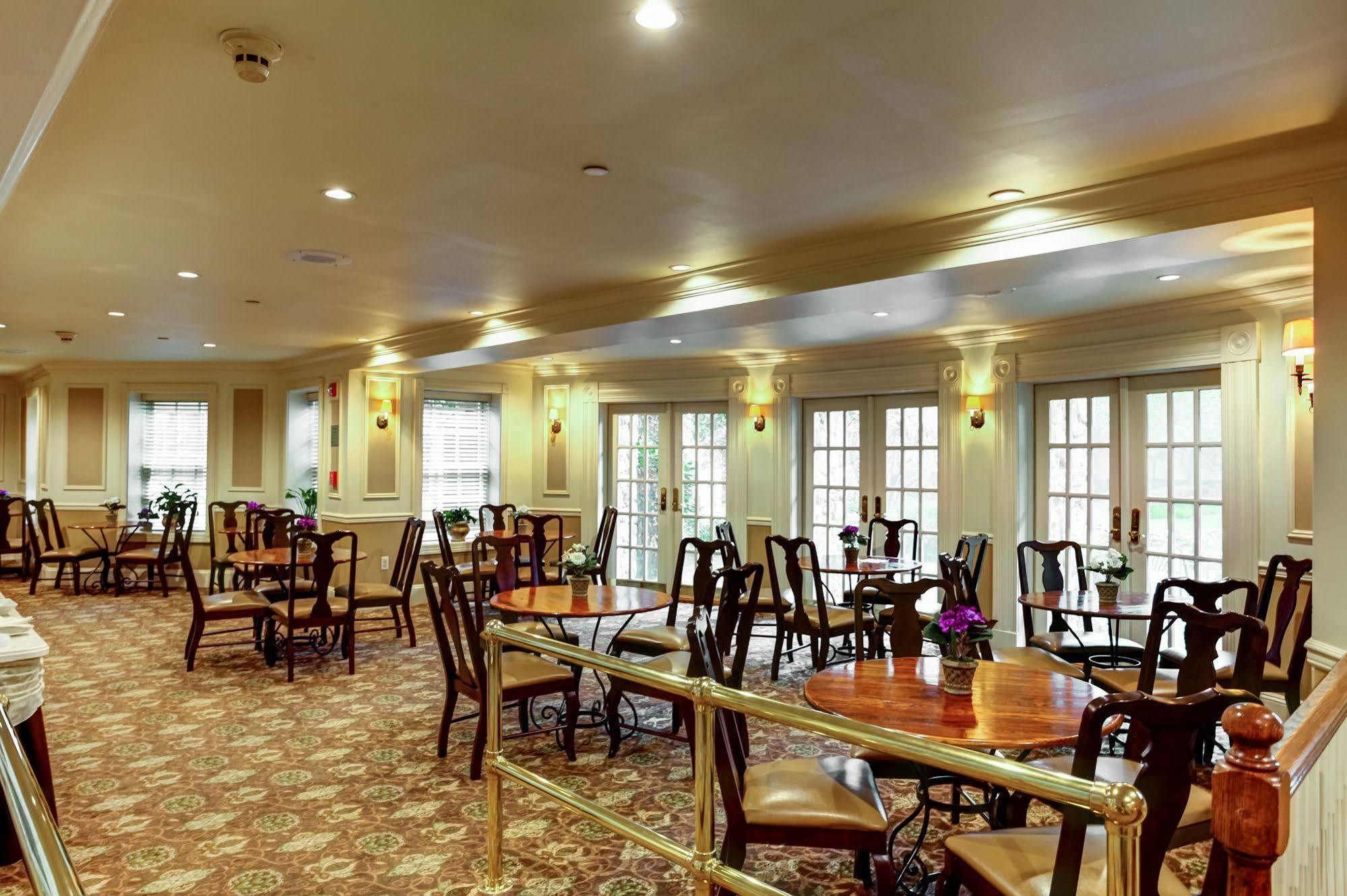The Olde Mill Inn Basking Ridge Esterno foto